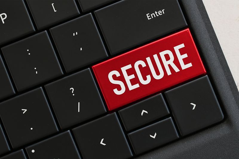 Imagen de tecla de ordenador con la palabra "secure", seguridad en inglés